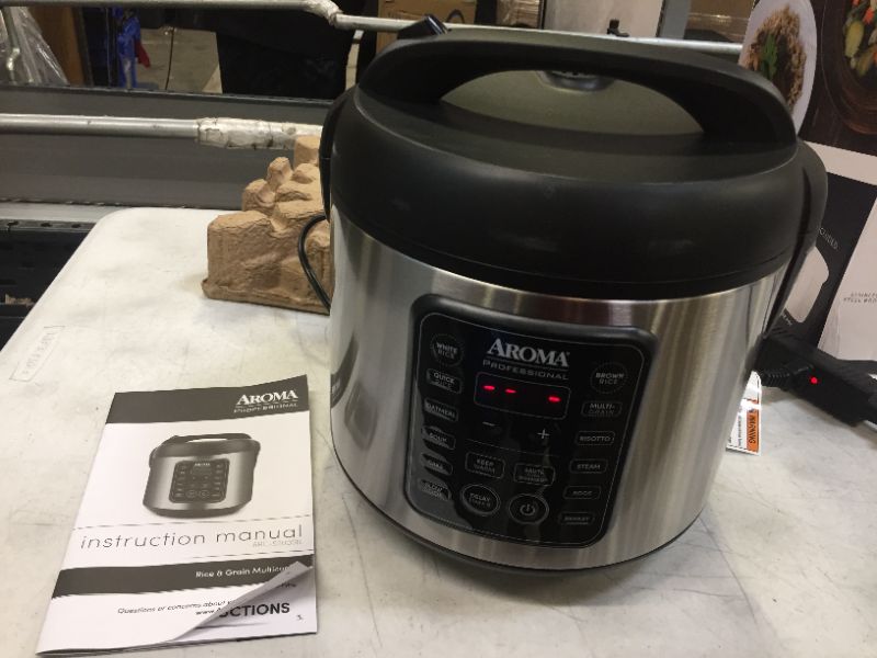 Photo 2 of Aroma Housewares ARC-5200SB 2O2O Model Rice and Grain Cooker