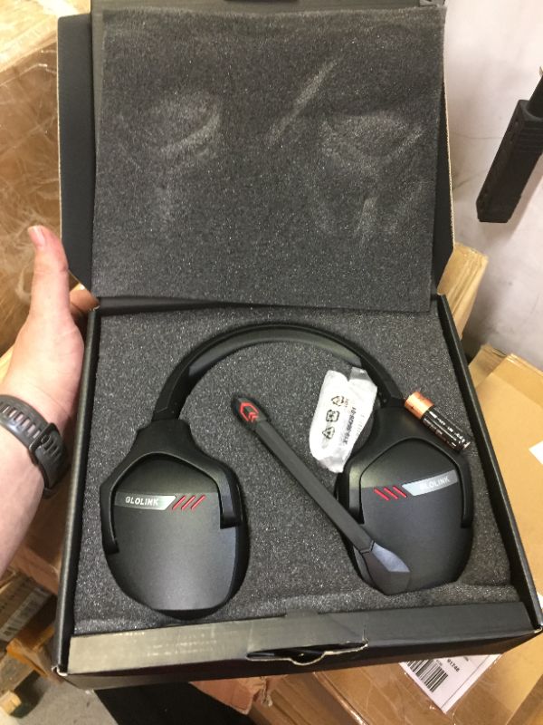 Photo 1 of Black stinger Headset