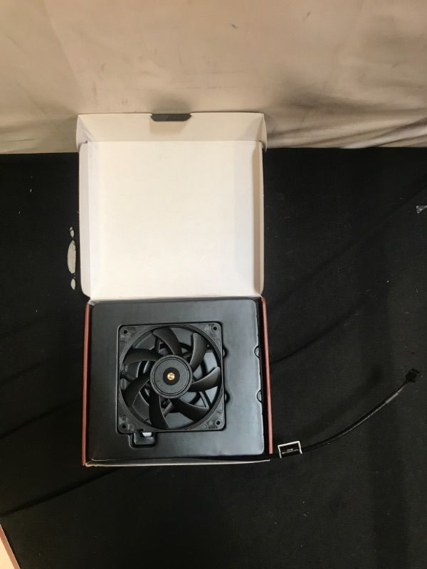 Photo 1 of Noctua NF-A12x15 PWM chromax.Black.swap, Premium Quiet Slim Fan, 4-Pin (120x15mm, Black)
