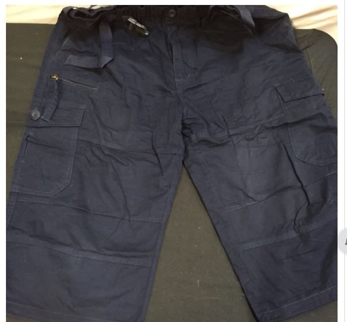 Photo 1 of women cargo capris xl