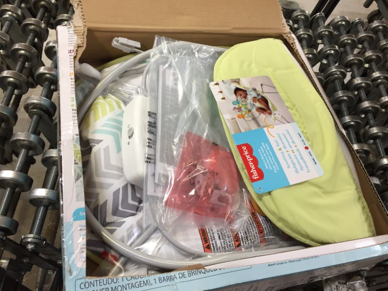 Photo 1 of Fisher-Price Baby's Bouncer - Arrows Away Portable Infant Seat

