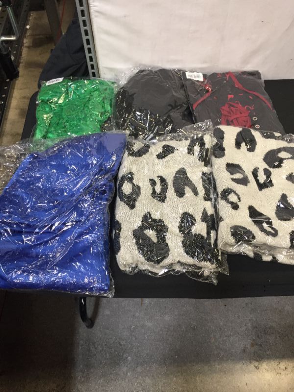 Photo 1 of WOMENS CLOTHES VARIOUS SIZES AND DESIGN 6 PACK SHIRTS AND DRESSES