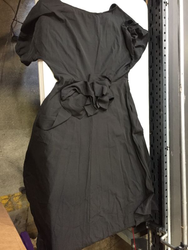 Photo 1 of BLACK DRESS 
SIZE LARGE 