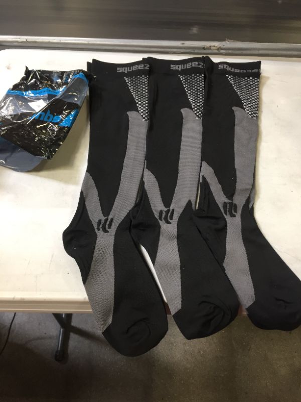 Photo 1 of 3XL 3 PAIR OF SOCKS 