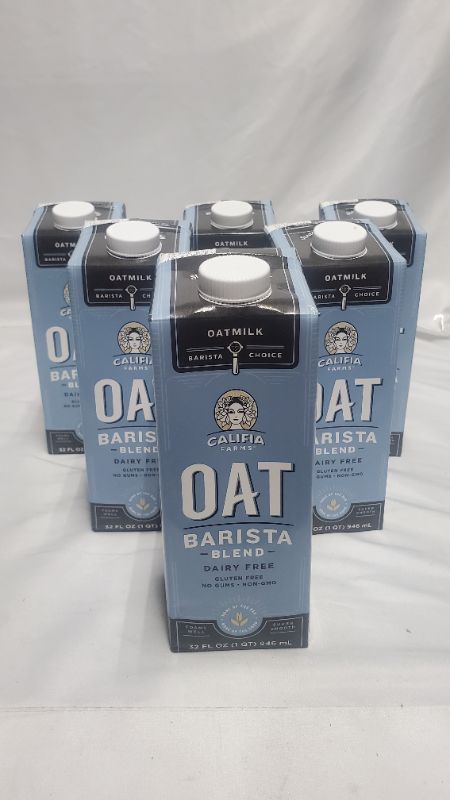 Photo 1 of Califia Farms Oatmilk, Barista Blend - 32 fl oz 6CT BEST BY 11/29/2021