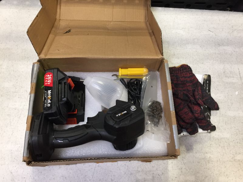 Photo 1 of mini handheld portable chainsaw 