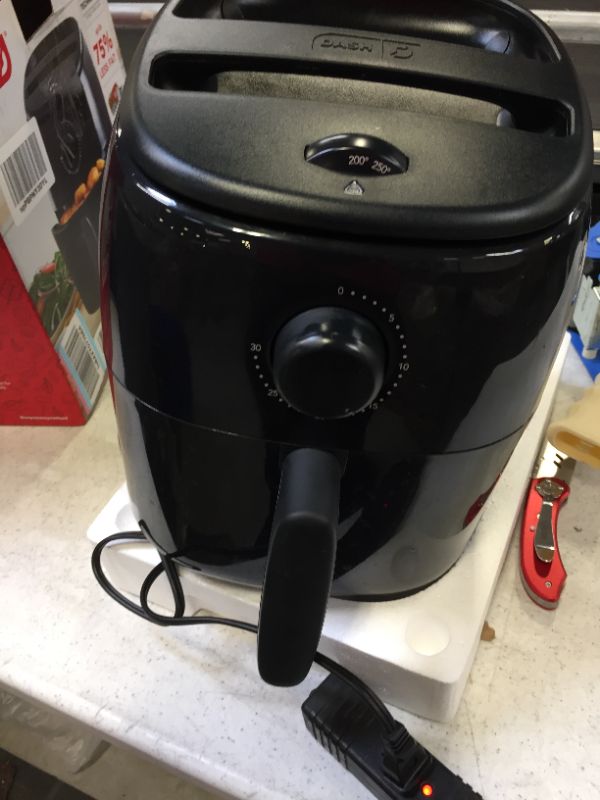 Photo 2 of Dash Dcaf200gbbk02 Tasti Crisp Electric Air Fryer Oven Cooker, 2.6qt