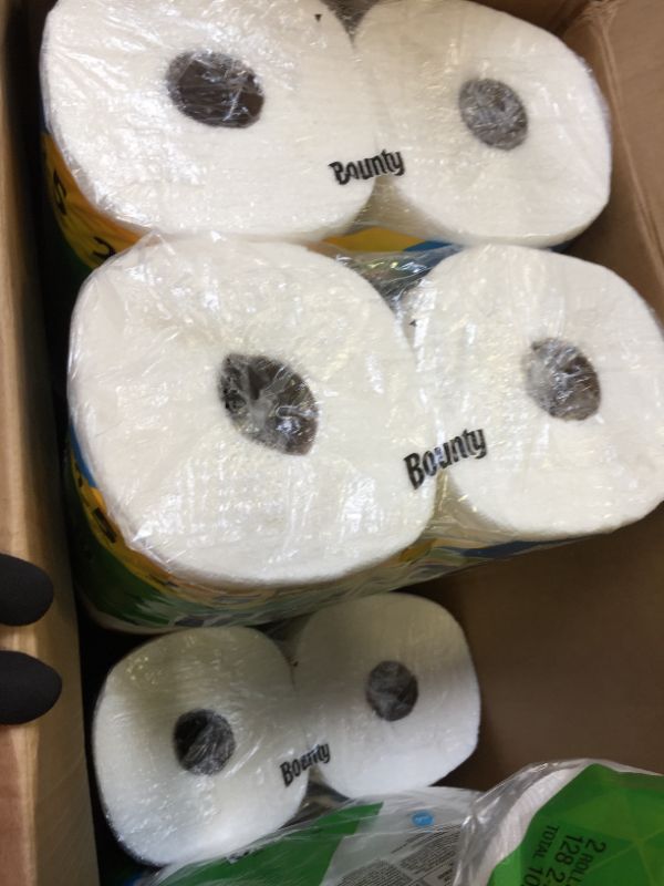 Photo 1 of 16 family rolls bounty brand 2 ply sheets 