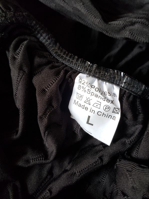 Photo 1 of Women's Butt Stretch Leggings, Black, Size L.