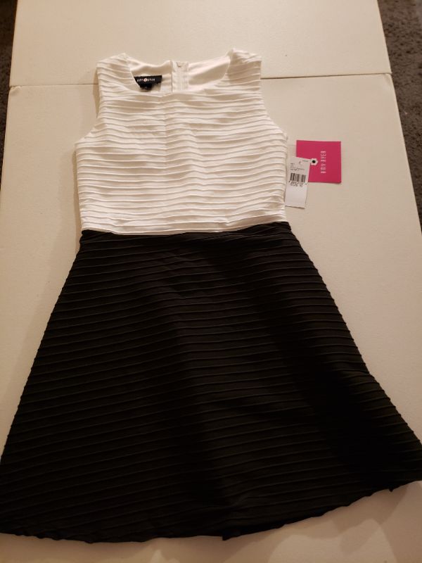 Photo 1 of Amy Byer Girls' Big Picture and Flare Textured Knit Dress. Size 10
