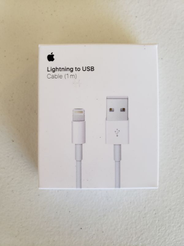 Photo 1 of Apple Lightning to USB Cable (1 m)
