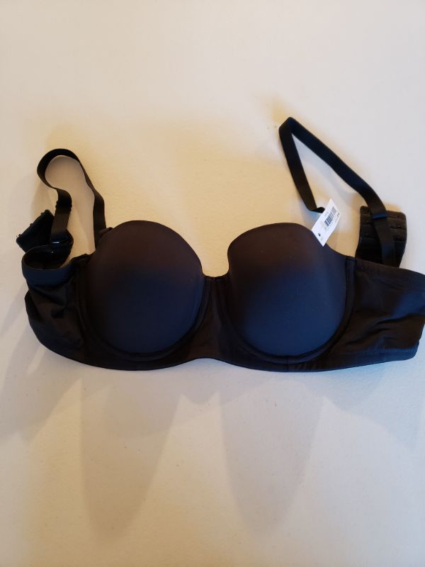 Photo 1 of Amazon Essentials Women's Convertible Strapless Bra. Size 36C
