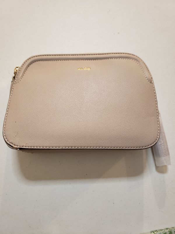 Photo 1 of ALDO Women's Agrelin Crossbody Bag. DAMAGED CORNER.
