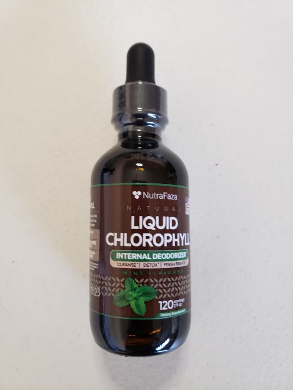 Photo 1 of Chlorophyll Liquid Drops - Energy Booster, Digestion and Immune System Support, Natural Internal Deodorant & Detox - Fast-Absorbing Liquid Chlorophyll - Vegan & Non-GMO - 2 fl oz - Made in USA. LOT OF 3 BOTTLES.
