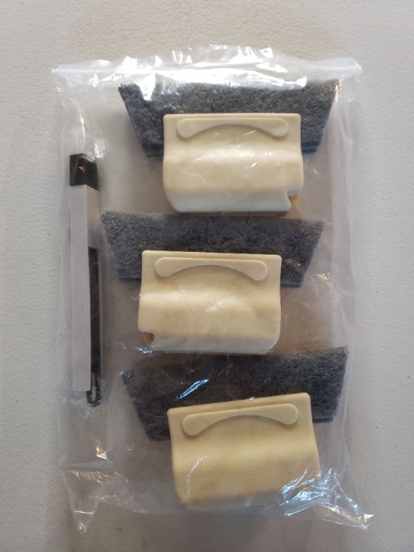 Photo 1 of 4PCS Window Groove Cleaning Brushes and 1PCS Dustpan