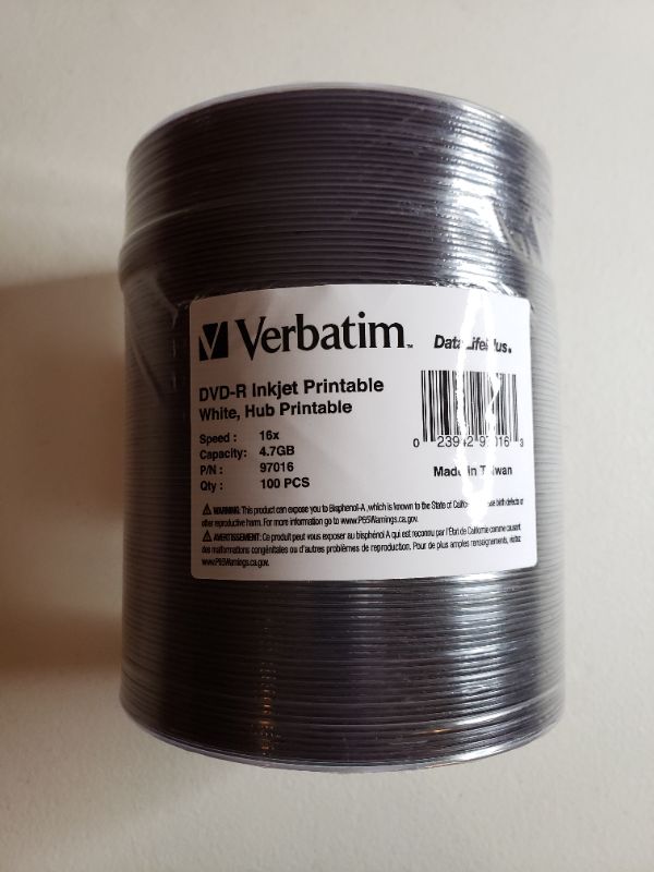 Photo 1 of Verbatim DVD-R 4.7GB 16X DataLifePlus White Inkjet Printable, Hub Printable - 100pk Tape Wrap, 0.1 (97016)
