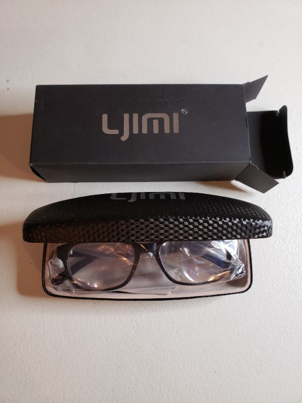 Photo 1 of Computer Reading Glasses With Cases, +2.00