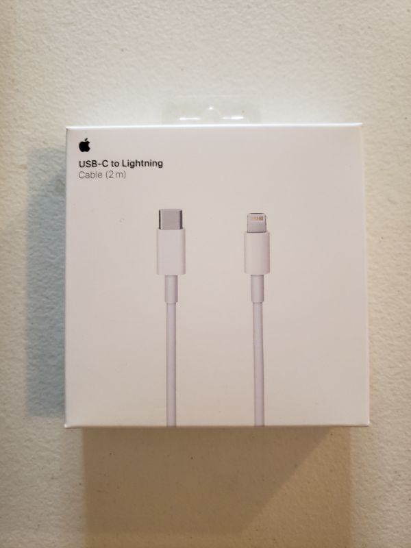 Photo 2 of Apple USB Type-C to Lightning Cable (6.6')