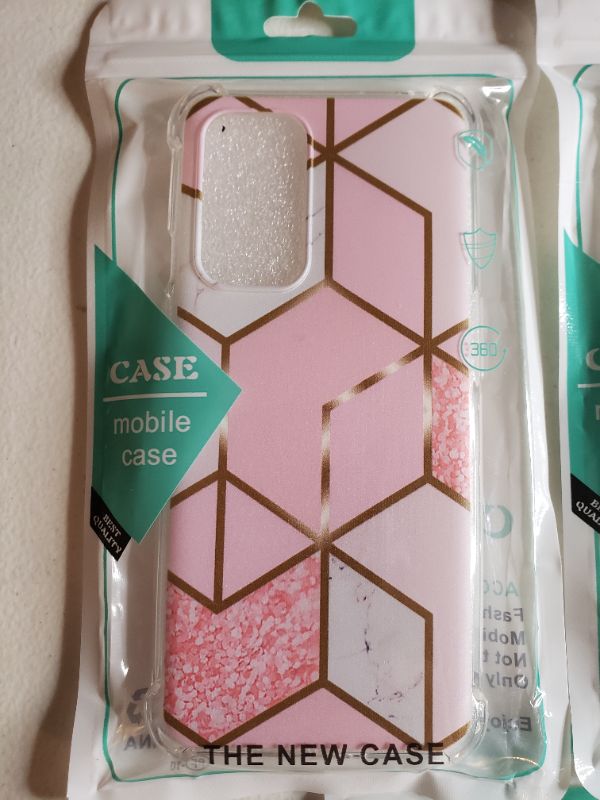 Photo 2 of One Plus 9 Smart Phone Cases, Lot of 3.