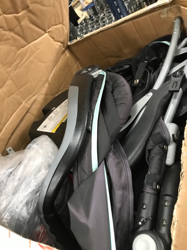 Photo 1 of Baby Trend EZ Ride 35 Travel System - Doodle Dots