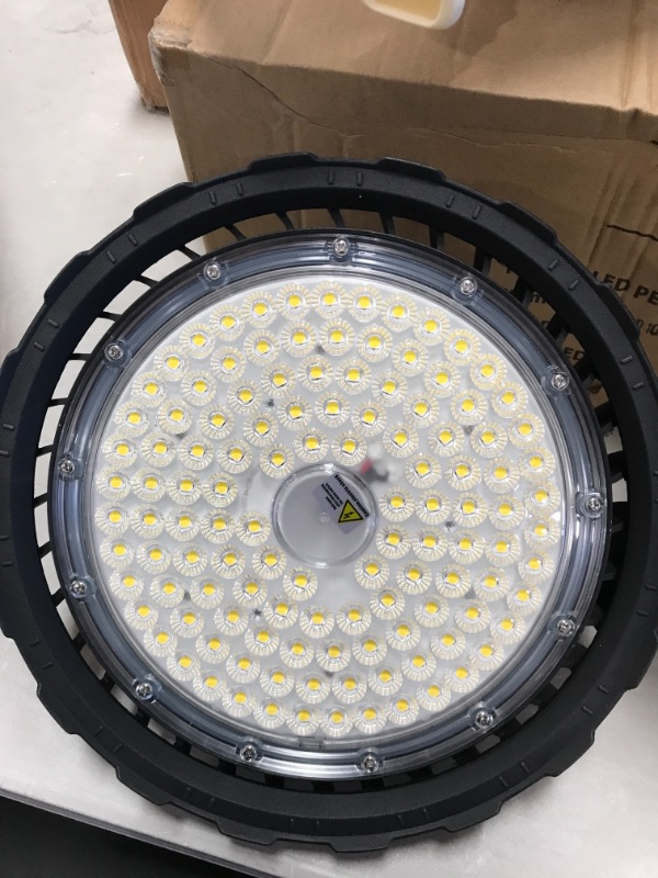 Photo 3 of LED High Bay Light 200W 30,000LM (150LM/W) ,5000k Daylight,1-10V Dimmable, 6.56’ Cable with 110V Plug, Hanging Hook,U-Shaped Bracket,Safe Rope, UL Listed Adiding High Bay LED Light
