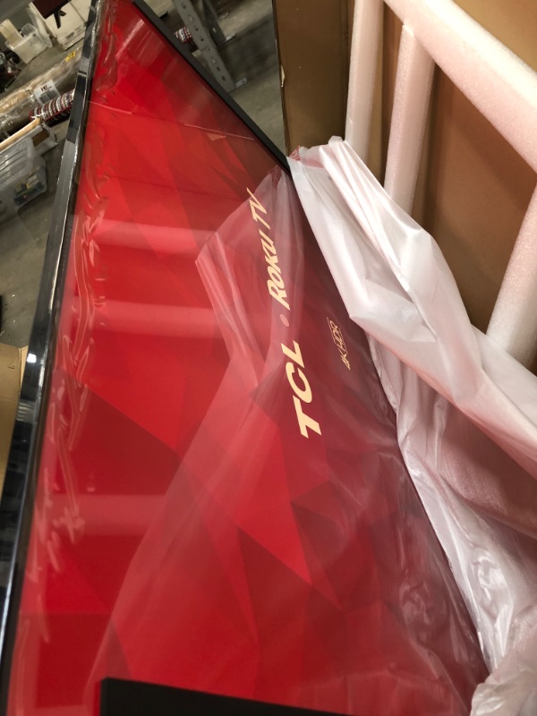 Photo 3 of TCL 65" Class 4K UHD QLED Roku Smart TV HDR 6 Series 65R625