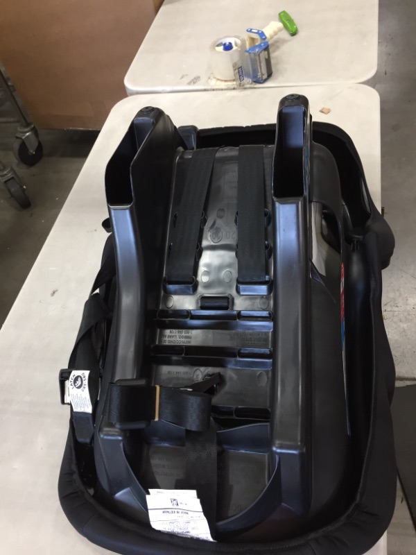 Photo 1 of Cosco Apt 50 Convertible Car Seat (Black Arrows)

