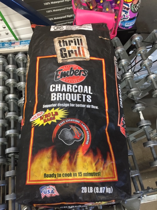 Photo 2 of 20 lb. Twin Pack Charcoal Briquets
MISSING ONE 20LB BAG 