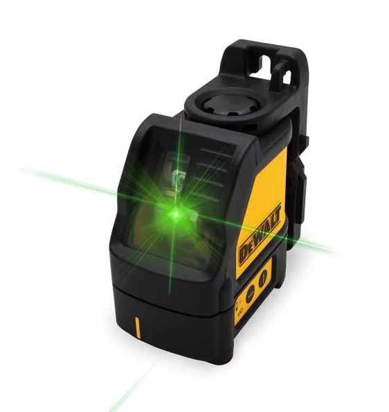 Photo 1 of 165 ft. Green Self-Leveling Cross Line Laser Level with (3) AAA Batteries & Case
AS IS USED