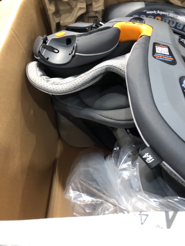 Photo 1 of Chicco Fit 4-in-1 Convertible Car Seat - Stratosphere