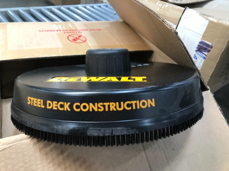 Photo 4 of DEWALT DXPW37SC 18" 3700 PSI Surface Cleaner with Quick Connect Plug #80472
