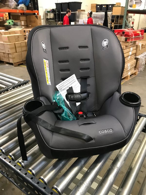 Photo 1 of Cosco Apt 50 Convertible Car Seat (Black Arrows)