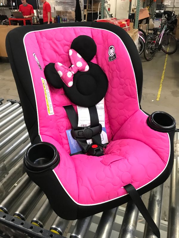 Photo 2 of Disney Apt 50 Convertible Car Seat in Minnie