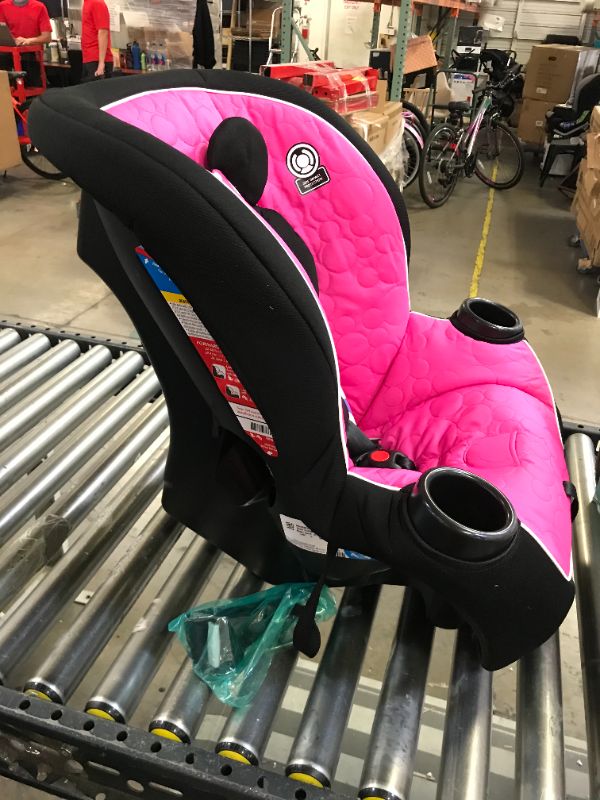 Photo 3 of Disney Apt 50 Convertible Car Seat in Minnie