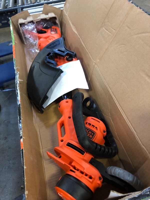 Photo 2 of Black & Decker BESTE620 POWERCOMMAND 120V 6.5 Amp Brushed 14 in. Corded String Trimmer/Edger with EASYFEED