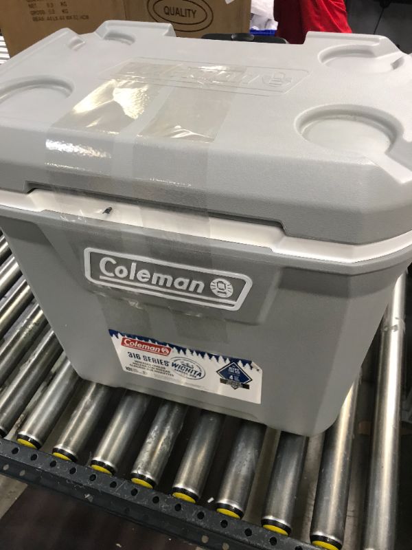 Photo 3 of 
Coleman 316 Series 65 qt Cooler