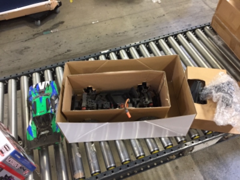 Photo 2 of ARRMA RC Truck 1/10 VORTEKS 4X4 3S BLX Stadium Truck RTR (Batteries and Charger Not Included), Green, ARA4305V3T3
