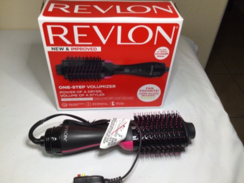 Photo 3 of REVLON One-Step Hair Dryer And Volumizer Hot Air Brush, Black,