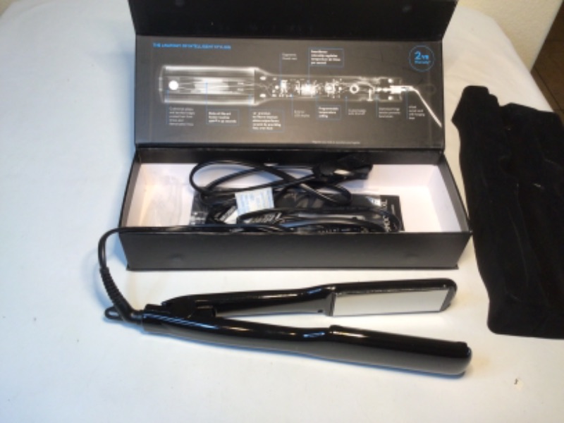 Photo 4 of Paul Mitchell Neuro Smooth XL 1.5" Flat Iron