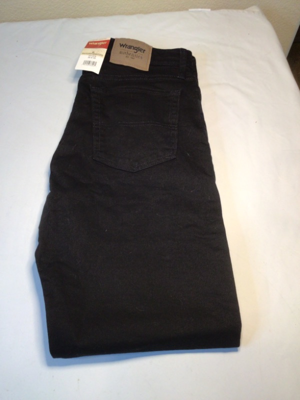 Photo 2 of Wrangler Authentic Jeans- Black- W33 x 32L