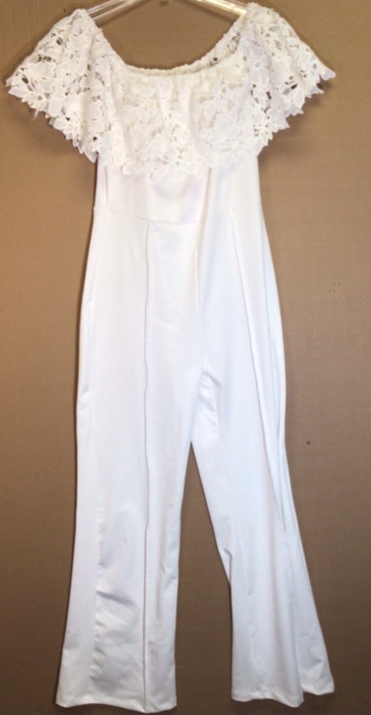 Photo 1 of Women's Casual Sleeveless Pant Suit with Ruffle Neck- White- Size Large