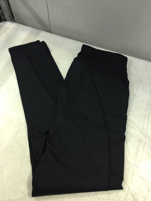 Photo 3 of RUUHEE Women V Cross Waist Reflective High Waisted Crossover Leggings with Pockets Yoga Pants ( SIZE MEDIUM) 