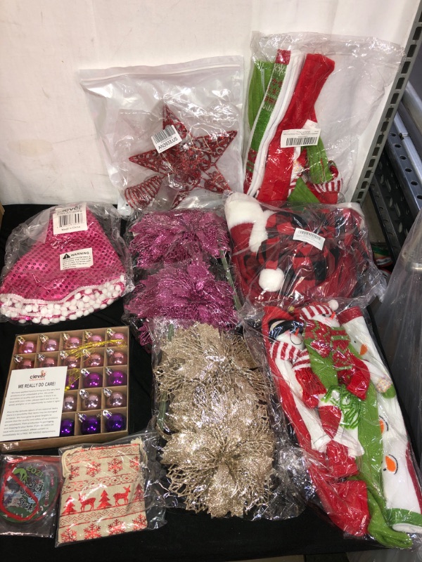 Photo 1 of 10PC LOT
MISC CHRITMAS ITEMS, SOLD AS IS 