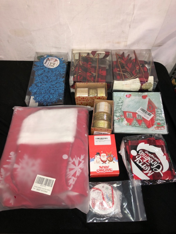 Photo 1 of 10PC LOT
MISC CHRISTMAS  ITEMS, SOLD AS IS 