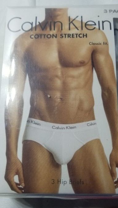 Photo 2 of Calvin Klein Men's Cotton Stretch Hip Briefs 3-Pack NU2661