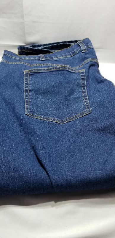 Photo 1 of Amazon Essentials DXL Men's Big & Tall Baggy Stretch Jeans 50W x 30L