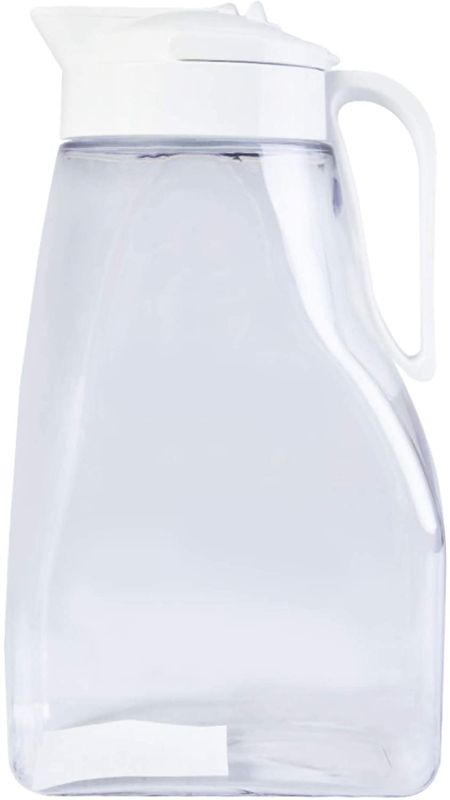 Photo 1 of Airtight jug with top handle | 3.1 qt (99 oz) for water, coffee, tea and other beverages | Leak-proof and space-saving, dishwasher safe | Made in Japan

