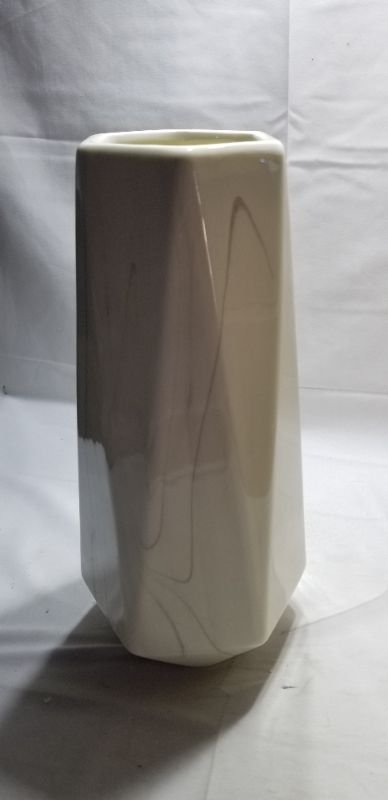 Photo 2 of  White Ceramic Vase Modern Home Decor Porcelain Vase Vase Origami Design