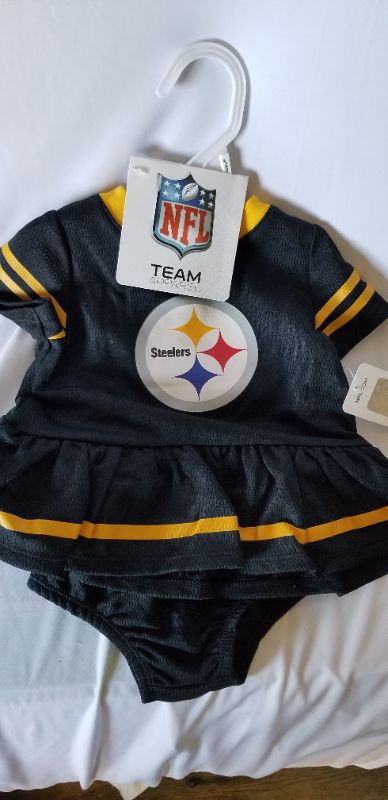 Photo 2 of NFL PITTSBURGH STEELERS Girls Dress and Diaper Cover Outfit Set, 2pc, 0-3 MONTHS