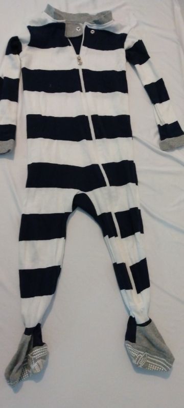 Photo 1 of BURTS BEES BABY PAJAMAS, BLUE AND WHITE, 18 MONTHS